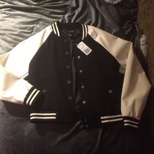 Bomber Jacket Forever 21